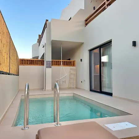 Гостьовий будинок Yucca Calma Pefki (Rhodes)